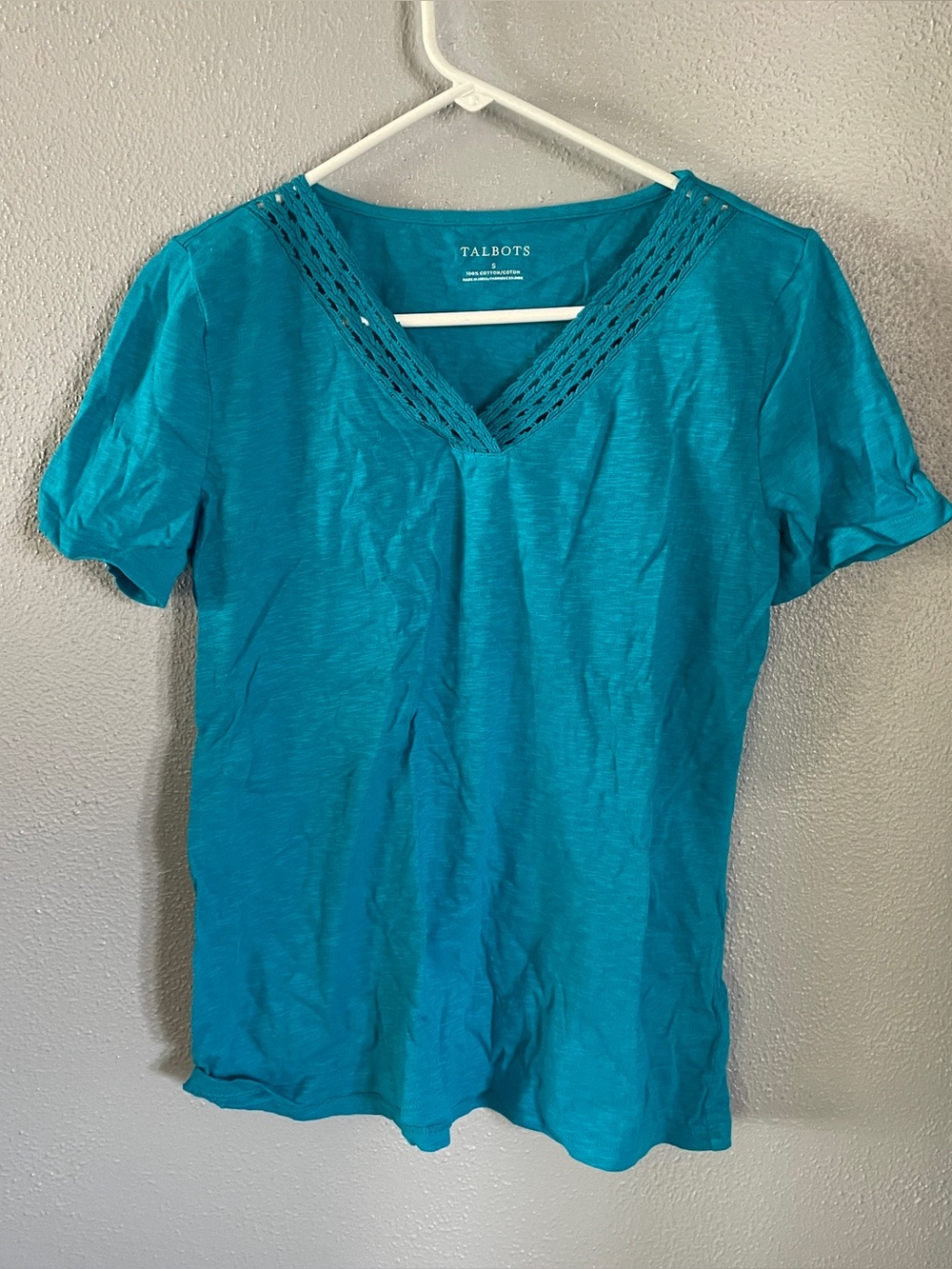 Talbots Blue Ruffle Collar V Neck Shirt Women’s Size S